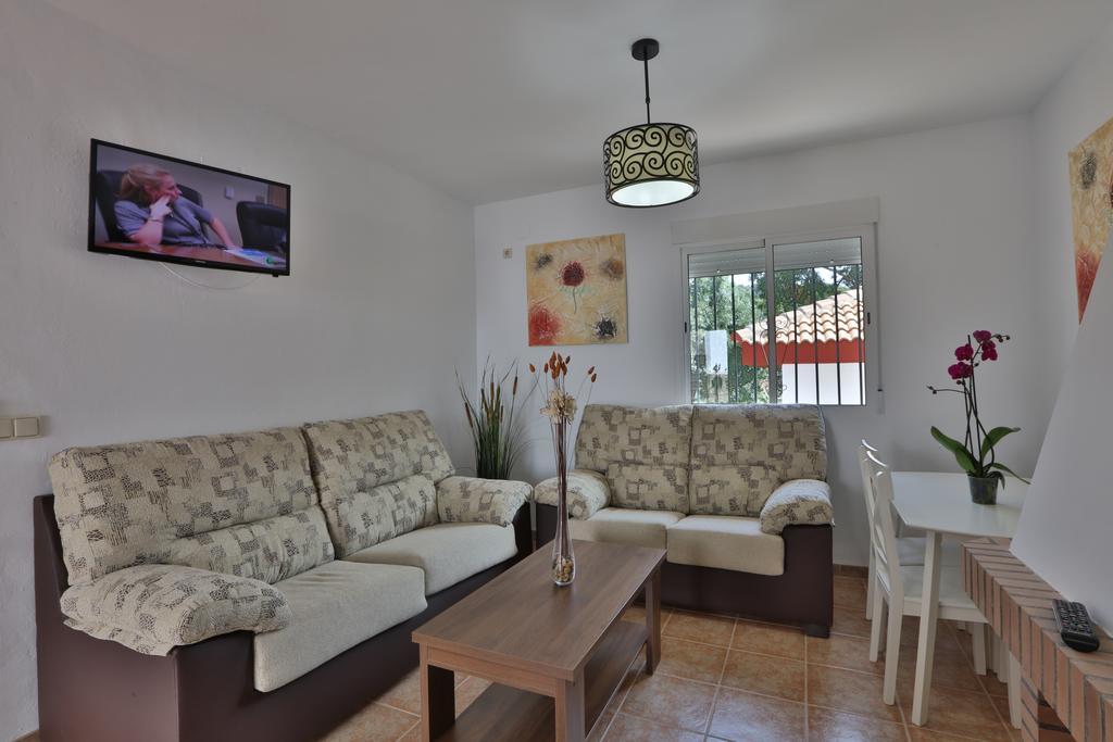 קוטו ריוס Apartamentos El Madronal מראה חיצוני תמונה