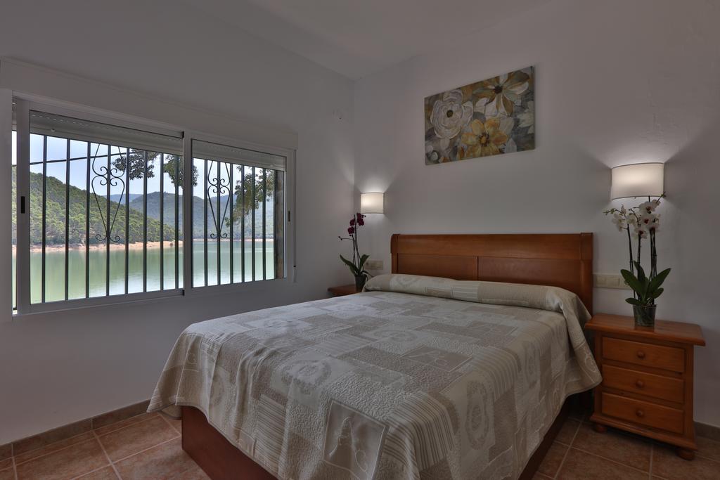 קוטו ריוס Apartamentos El Madronal מראה חיצוני תמונה