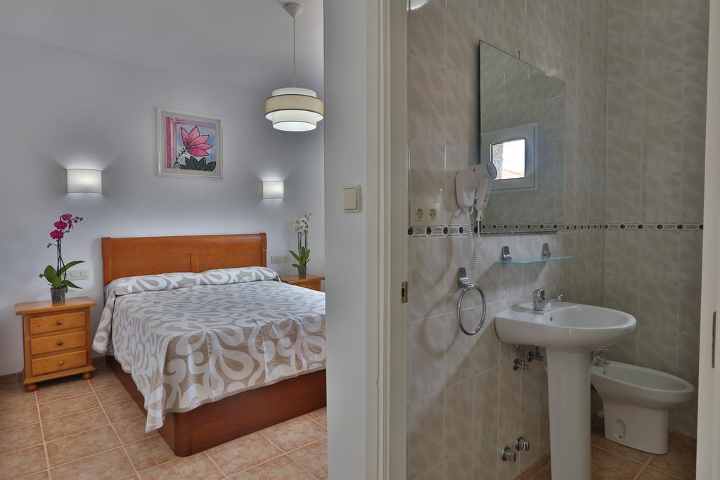 קוטו ריוס Apartamentos El Madronal מראה חיצוני תמונה