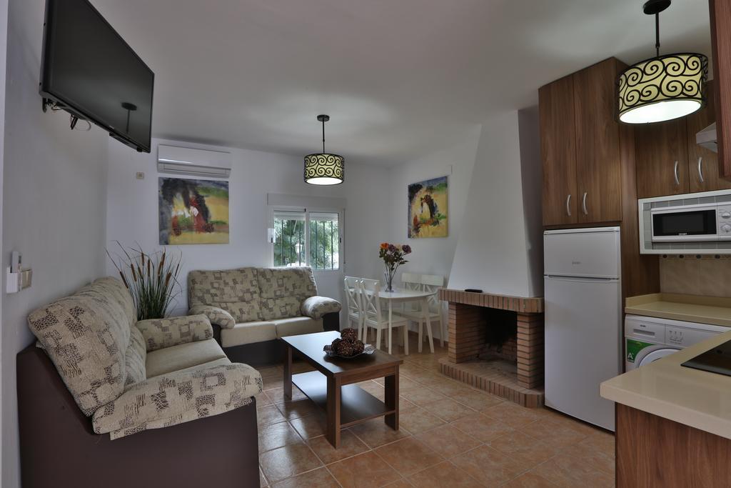 קוטו ריוס Apartamentos El Madronal מראה חיצוני תמונה